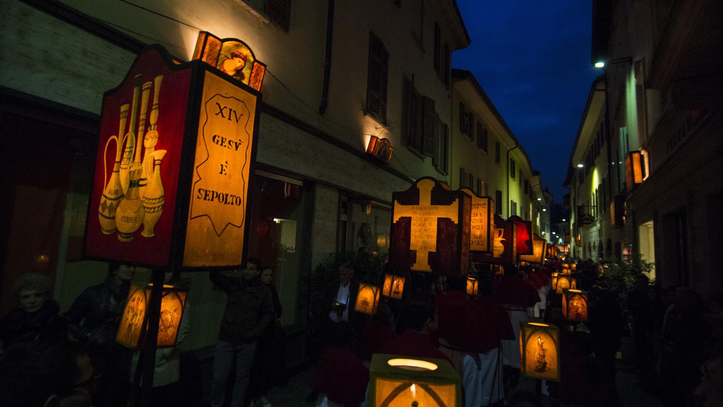 Processione del venerdì santo a Mendrisio 