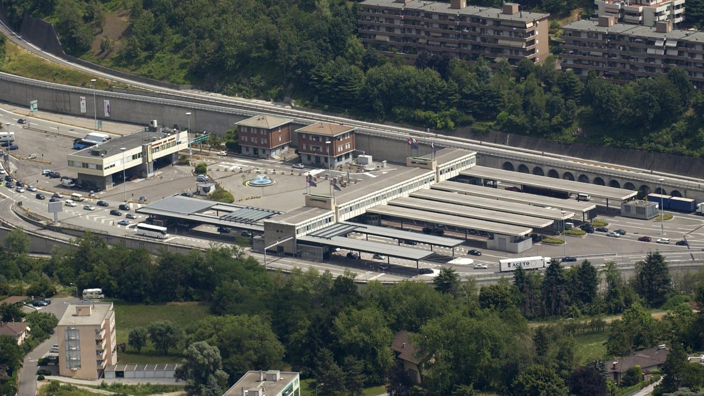 La dogana autostradale di Chiasso-Brogeda 