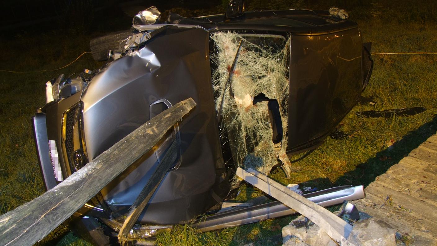 L'auto dopo lo schianto