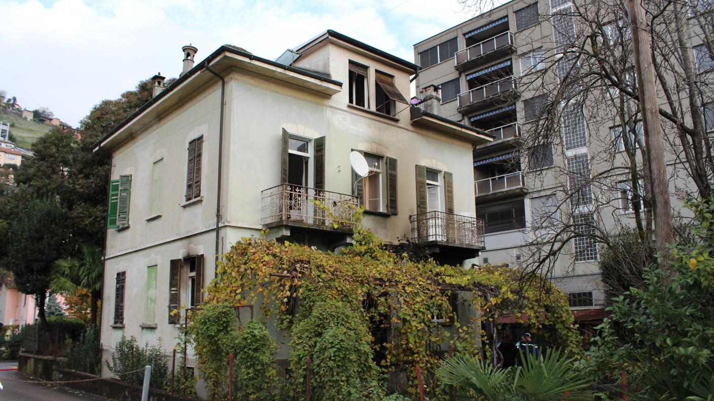 La casa in cui è divampato il rogo