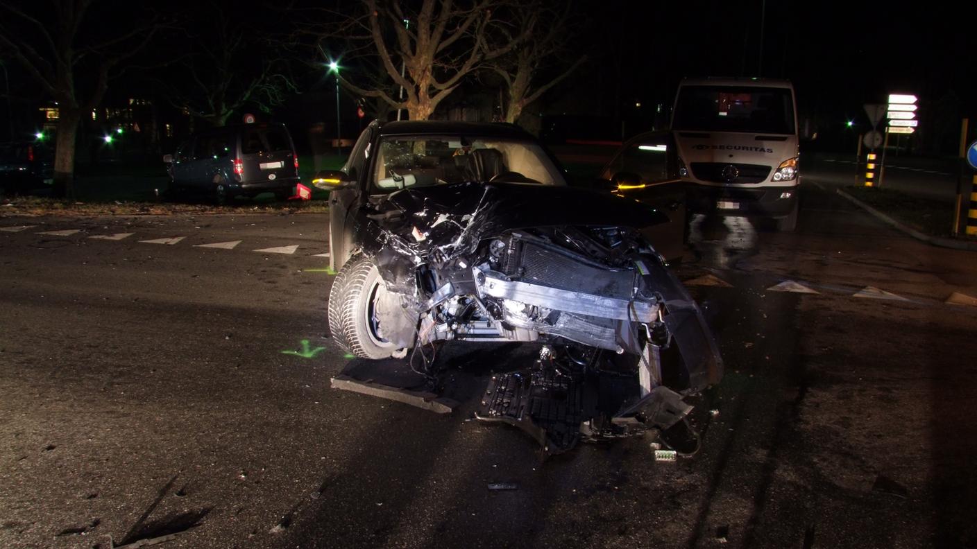 Una delle due vetture coinvolte nell'incidente