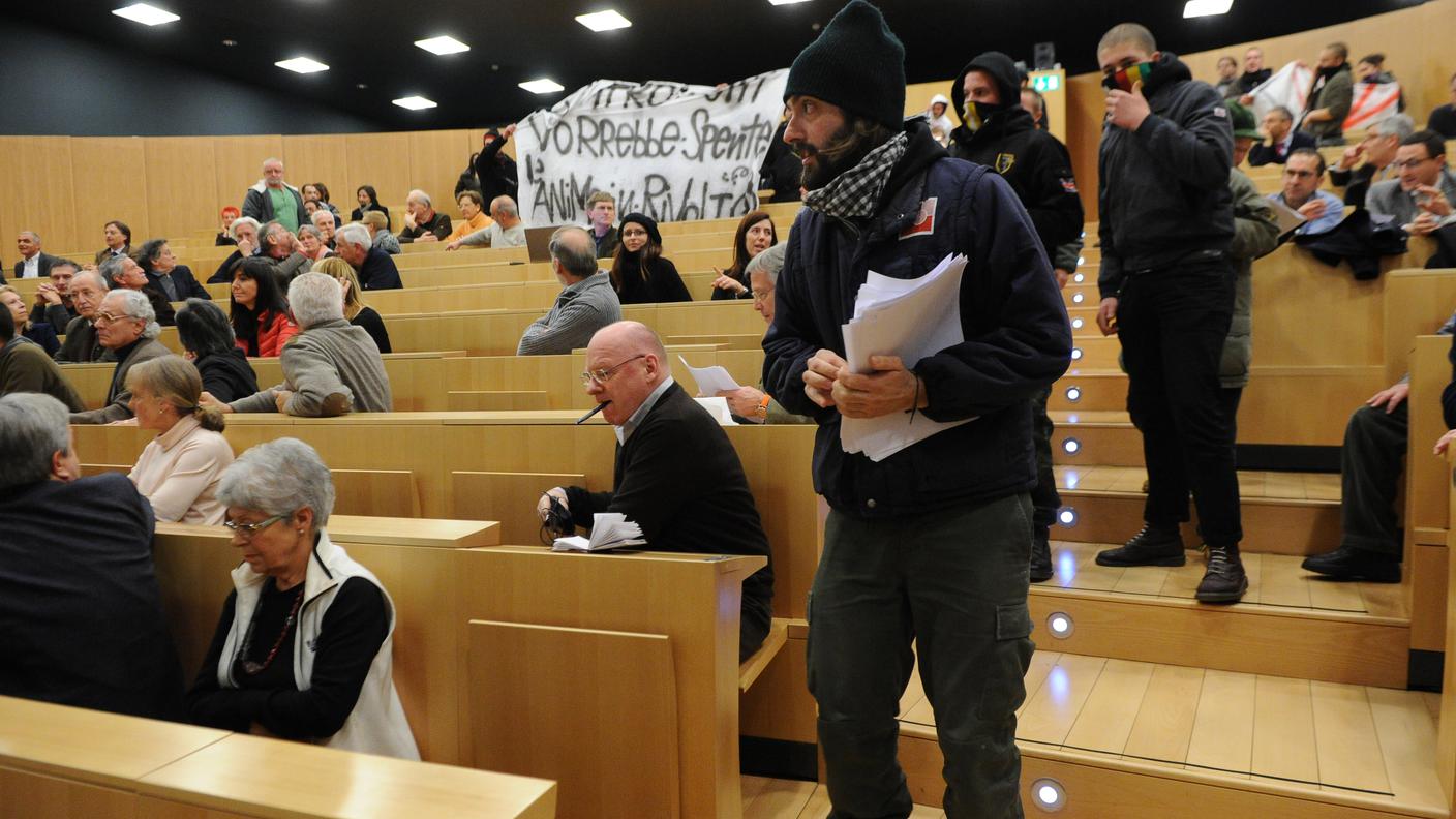 Un momento della protesta all'università