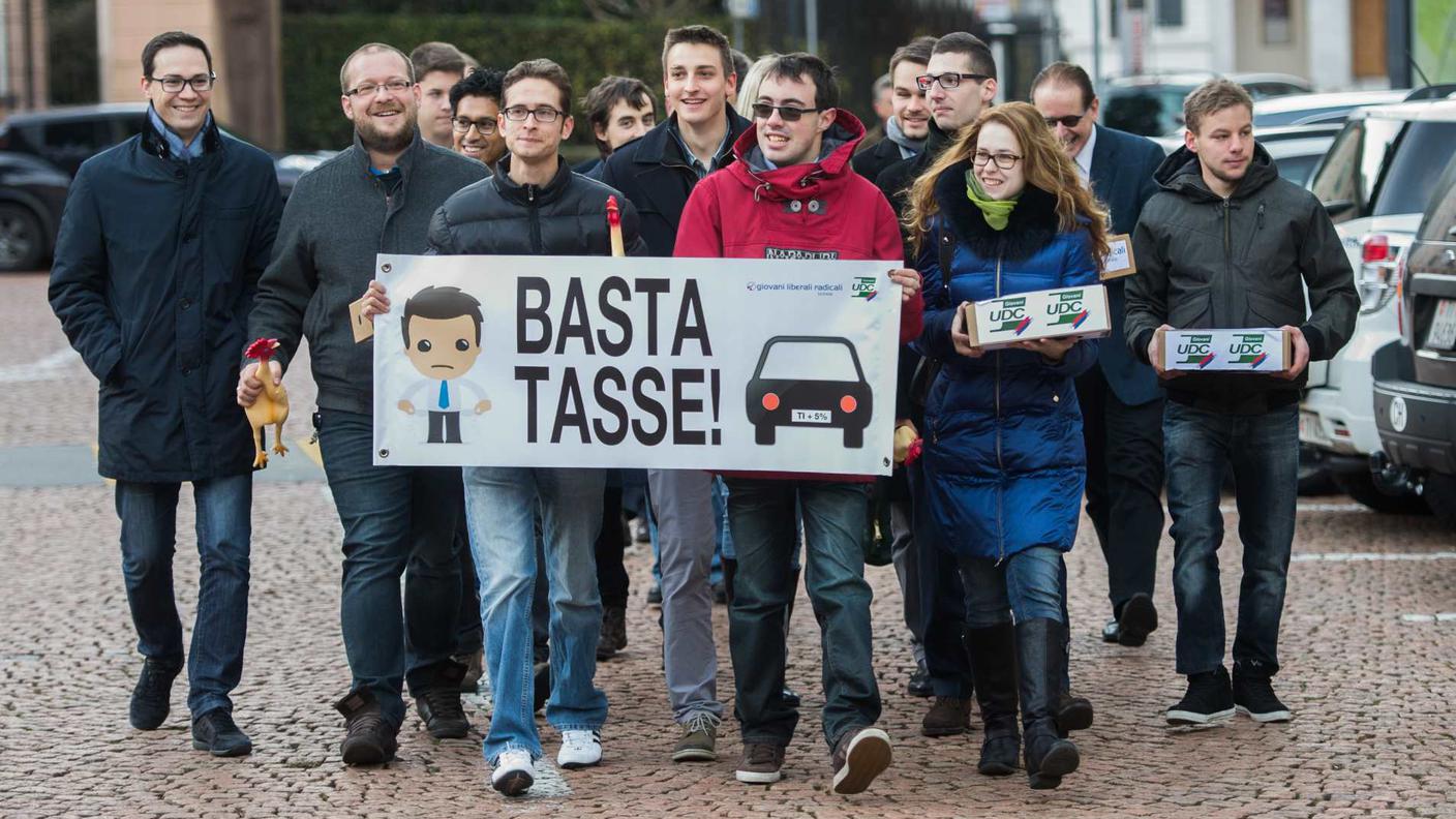 12 gennaio 2015: i referendisti verso la consegna con la speranza di una chiamata alle urne l'8 marzo