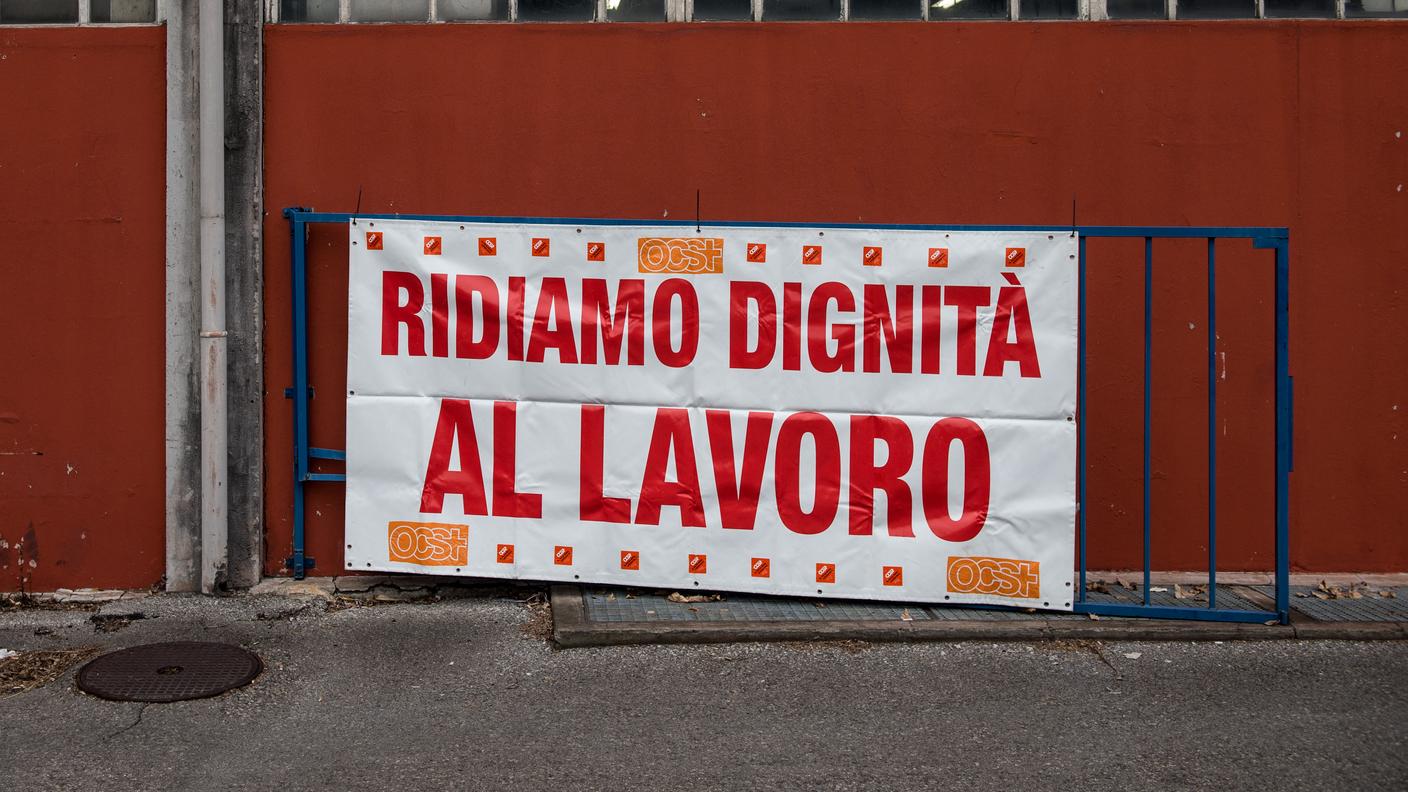 Striscione dell'OCST