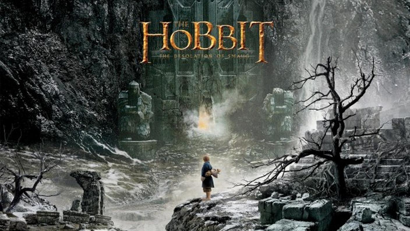 The-Hobbit-Desolation-of-Smaug-Poster-590x368.jpg
