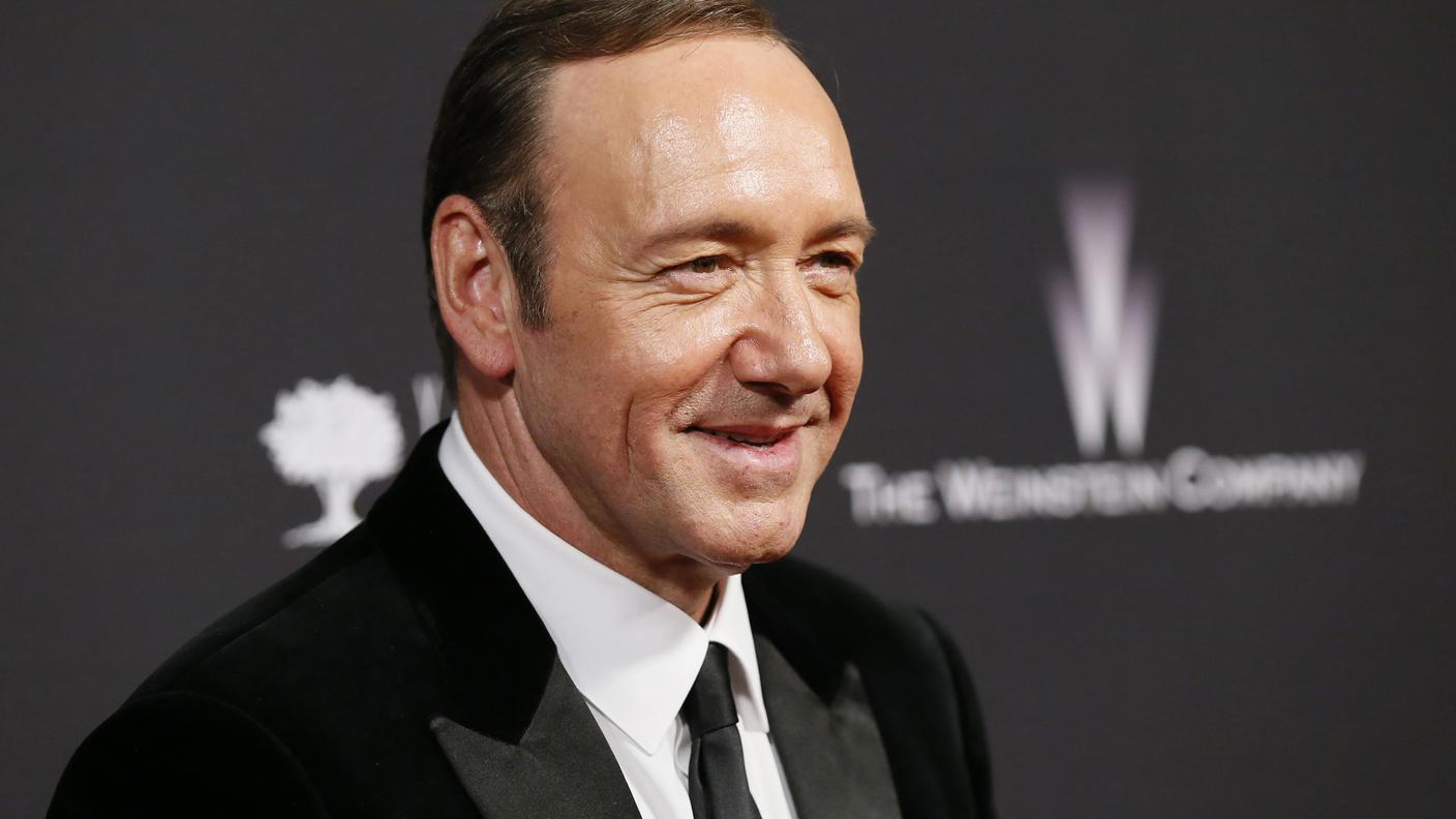 Golden Globes Kevin Spacey Cuaron re 140113.jpg