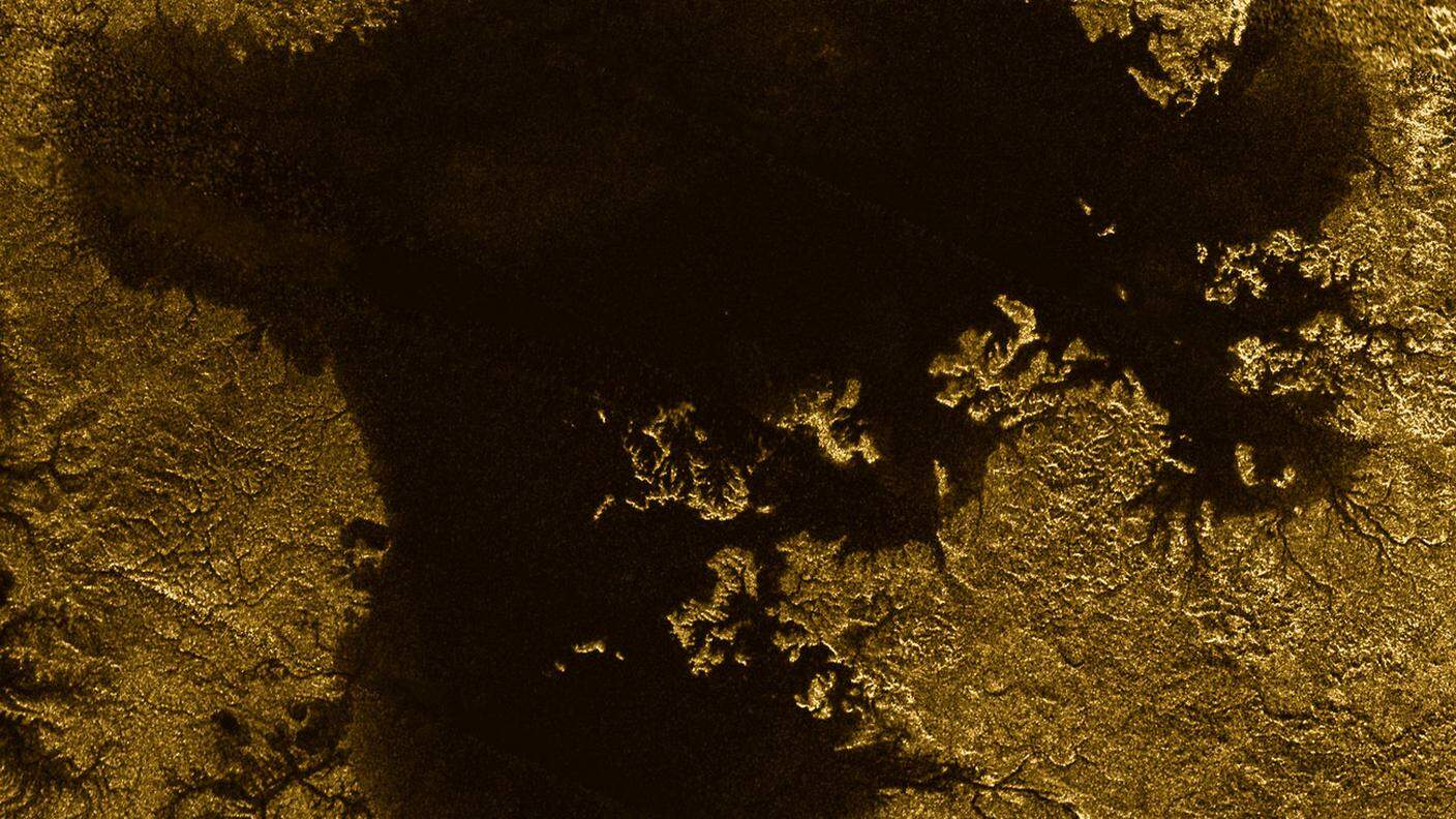 Un mare di idrocarburi su Titano, una luna di saturno