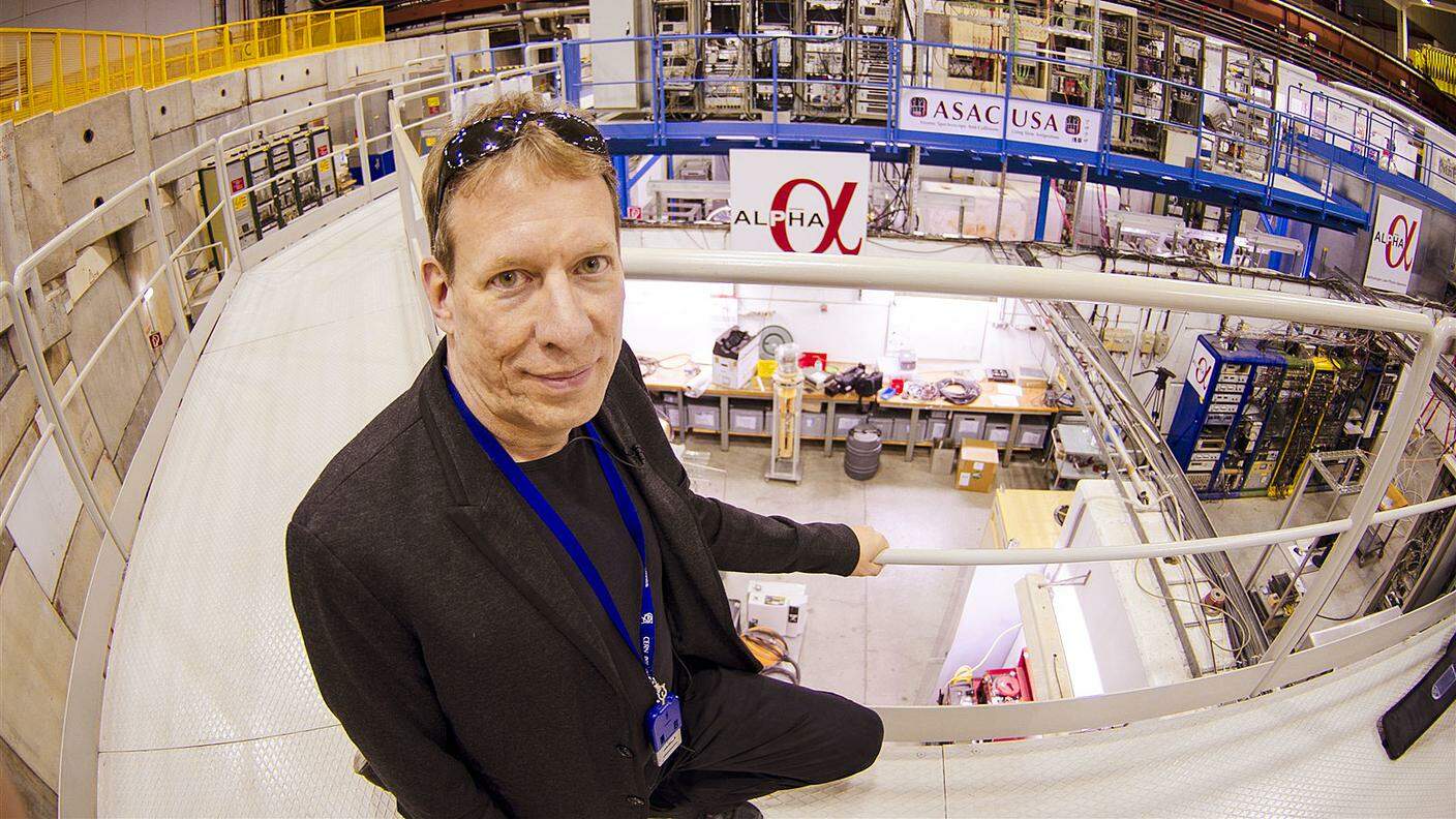Jeffrey Hangst nel laboratorio Alpha del CERN a Ginevra