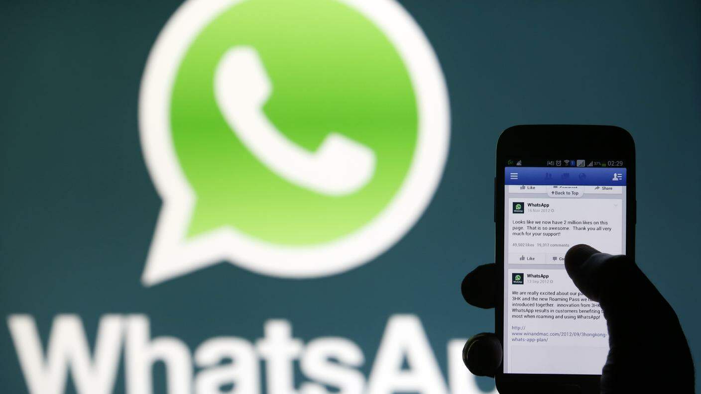 Ogni giorno un miliardo di persone "chatta" utilizzando Whatsapp