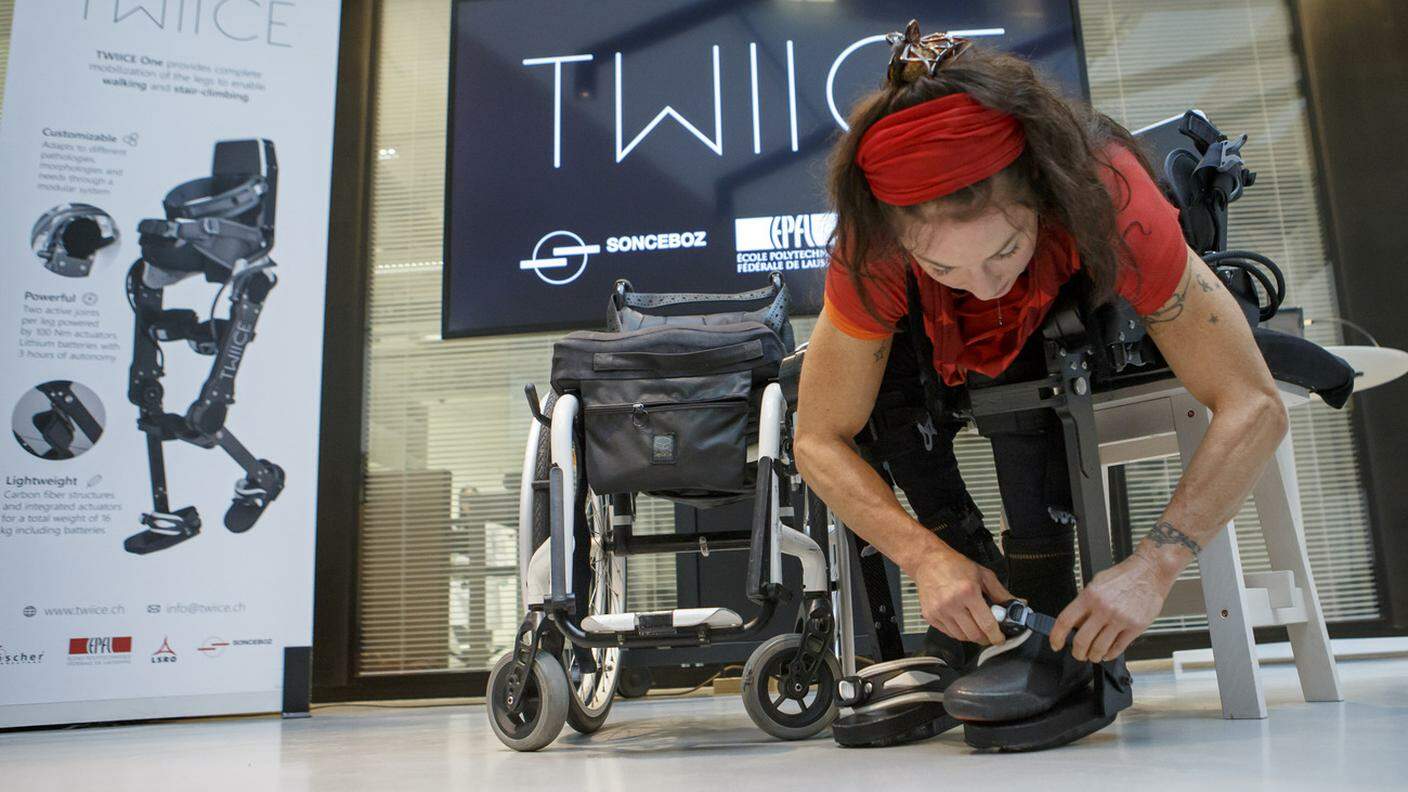 Il dispositivo di assistenza alla deambulazione, provato dalla sportiva disabile Silke Pan