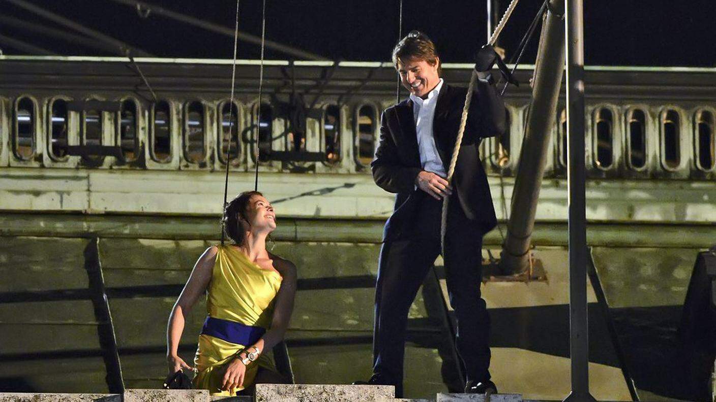 Tom Cruise sul set di "Mission impossible V"