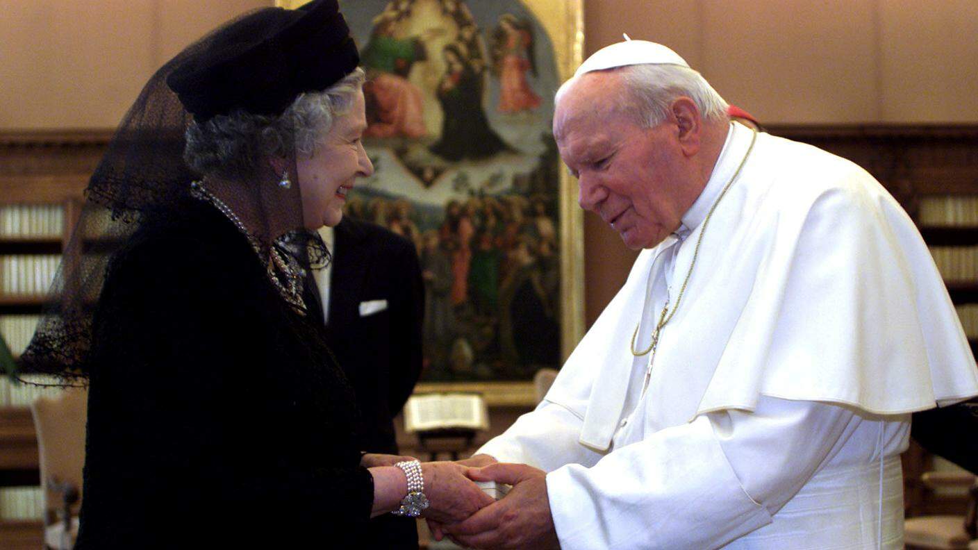 Con Giovanni Paolo II nel 2000