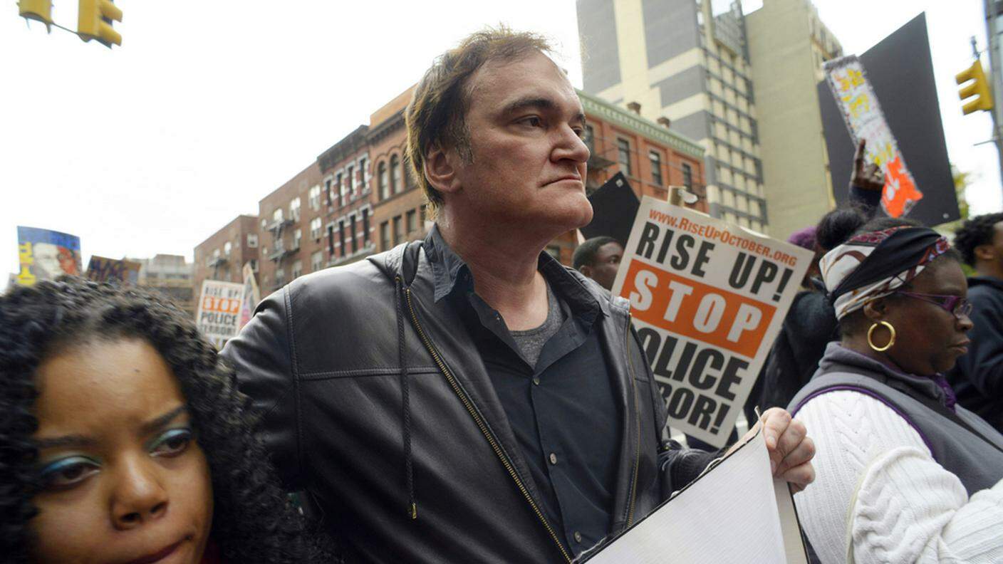Quentin Tarantino in piazza contro le violenze poliziesche