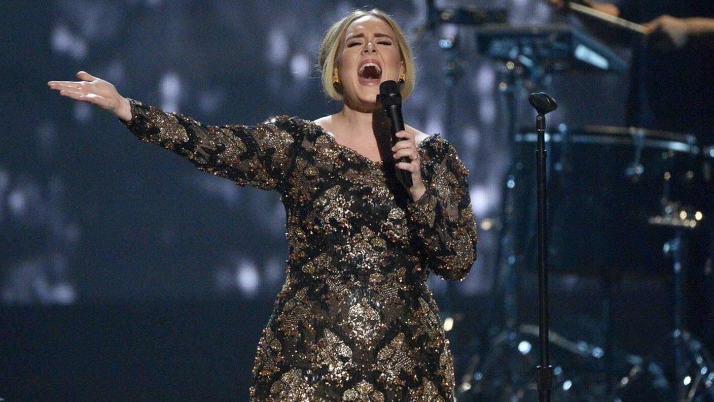 Adele non ha gradito l'uso in campagna elettorale dei suoi brani