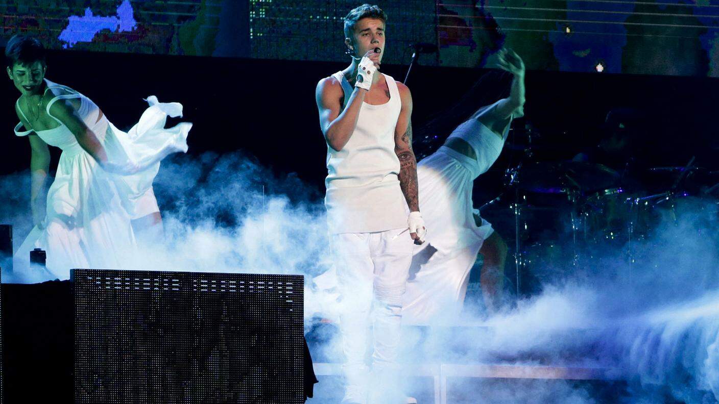 Justin Bieber nell'ultimo concerto in Cina, nel 2013 a Pechino