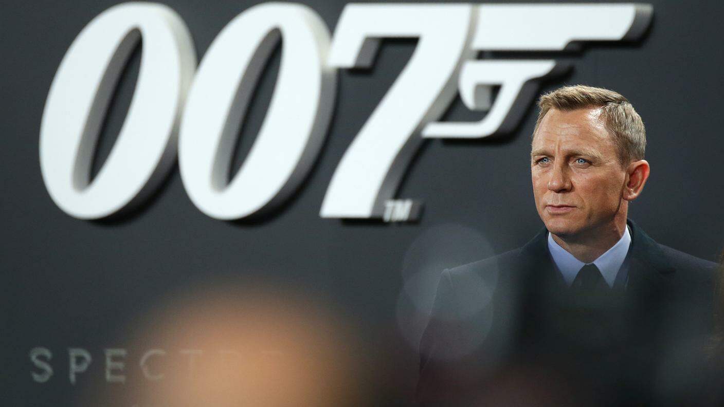 Daniel Craig vende la sua Aston Martin