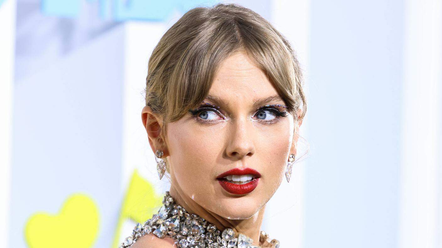 La cantante statunitense Taylor Swift agli MTV Music Awards 2022
