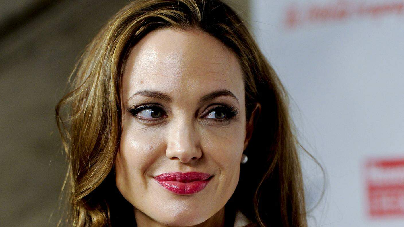 Angelina Jolie crede che la sua privacy sia stata violata