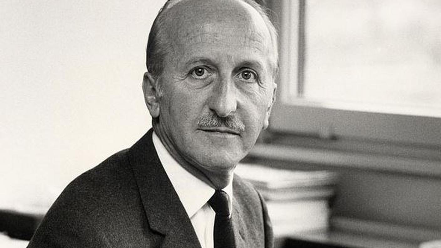 Stelio Molo