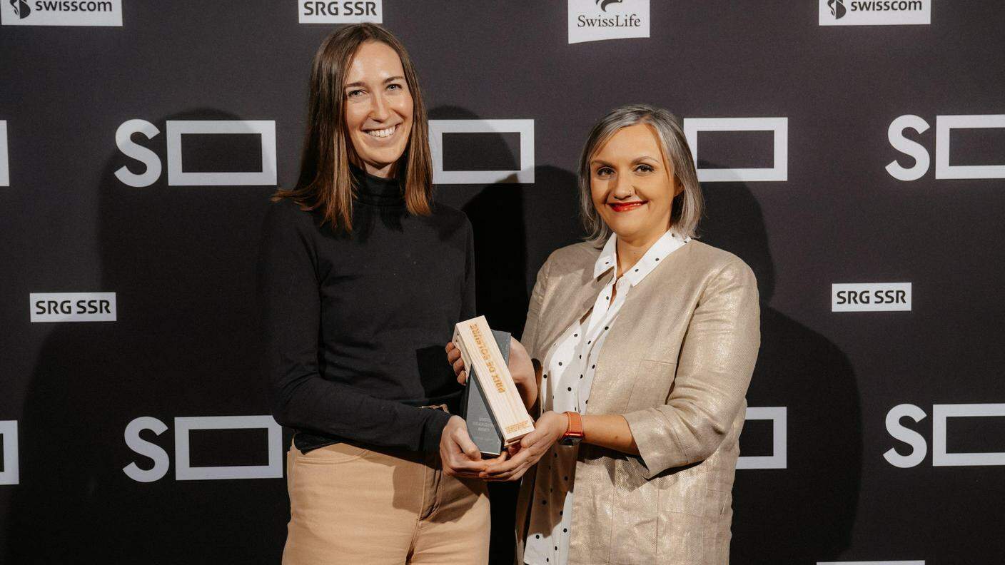 La regista Sophie Jarvis e la produttrice Olga Lamontanara ricevono il "Prix de Soleure"