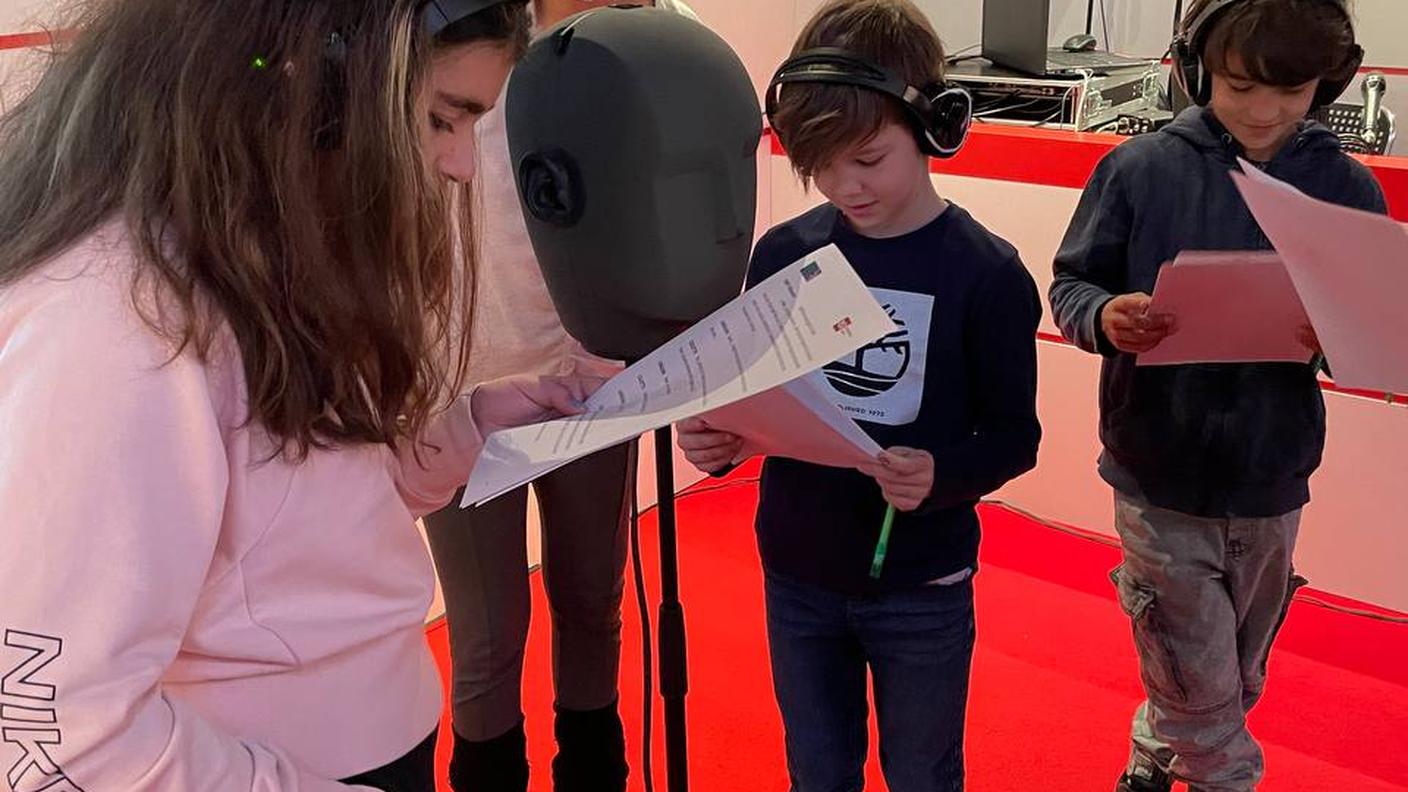 Atelier_RSI_EDU_18nov_Scuola_Media_La_Traccia _2_Castellinaria_21.jpg