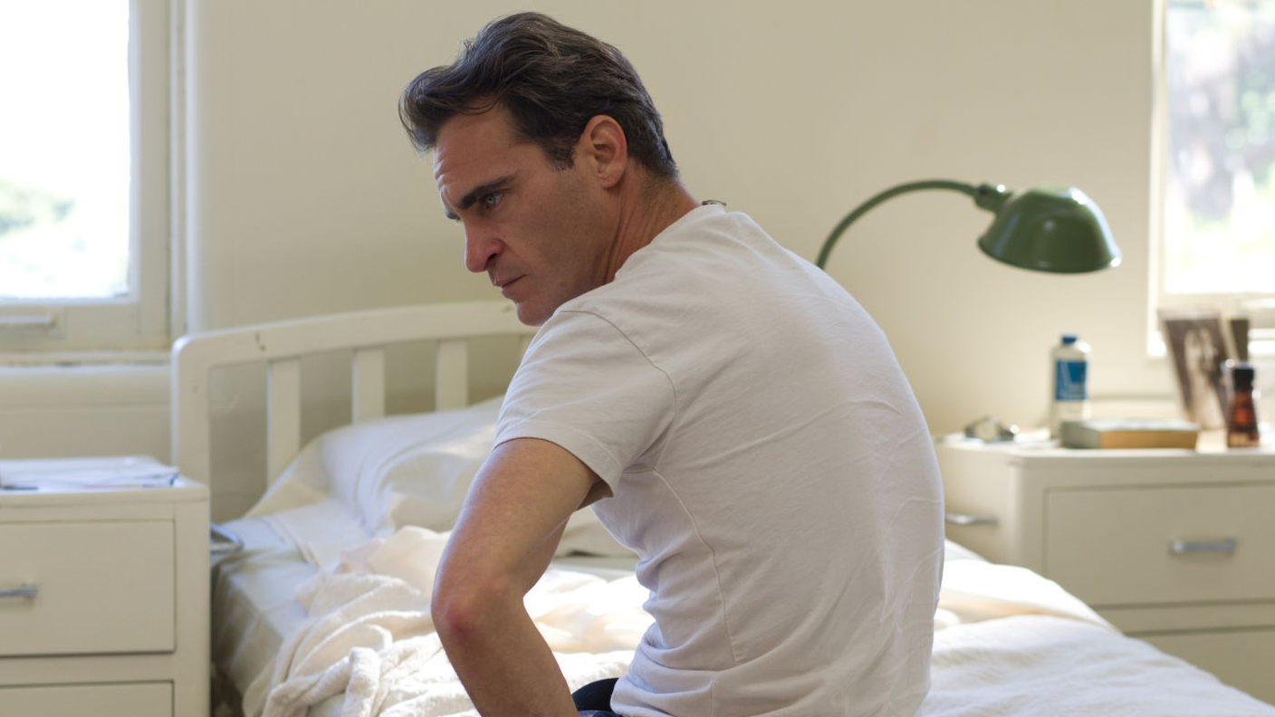 Joaquin Phoenix in una scena di The Master