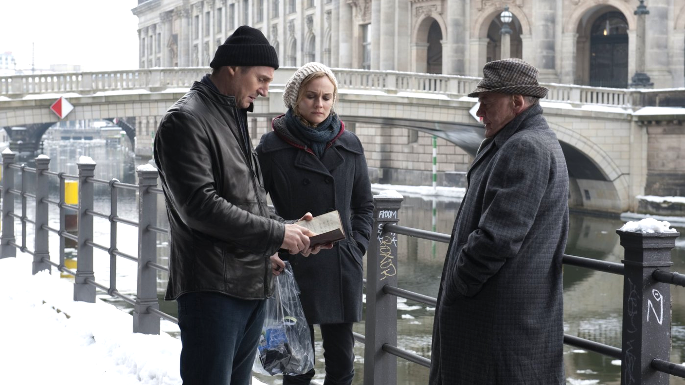 Liam Neeson e Diane Kruger in una scena del film