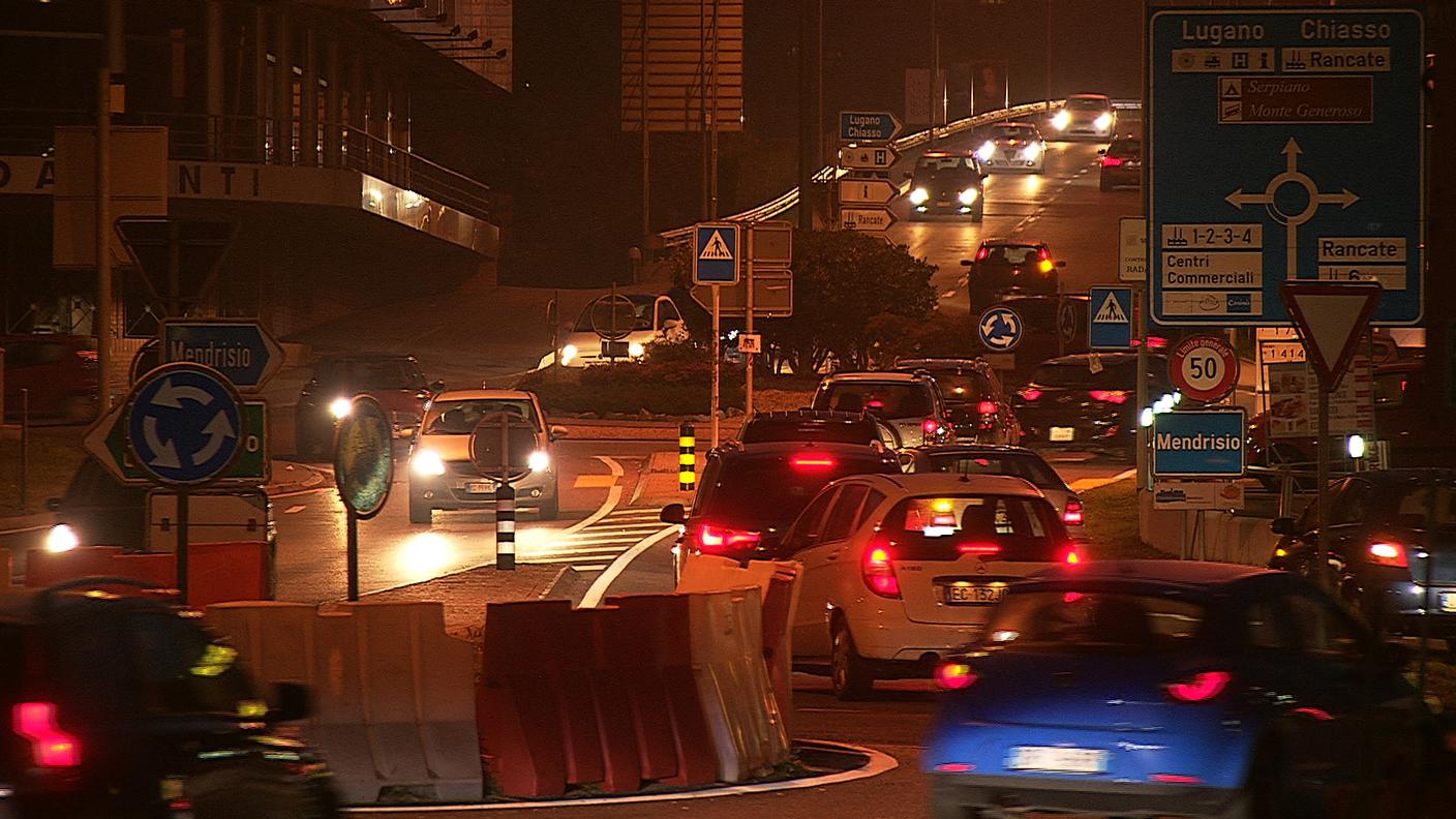 Traffico autostrada Mendrisio.jpg