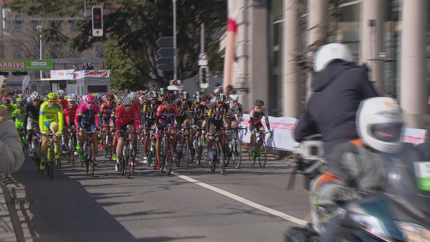 CICLISTI.JPG