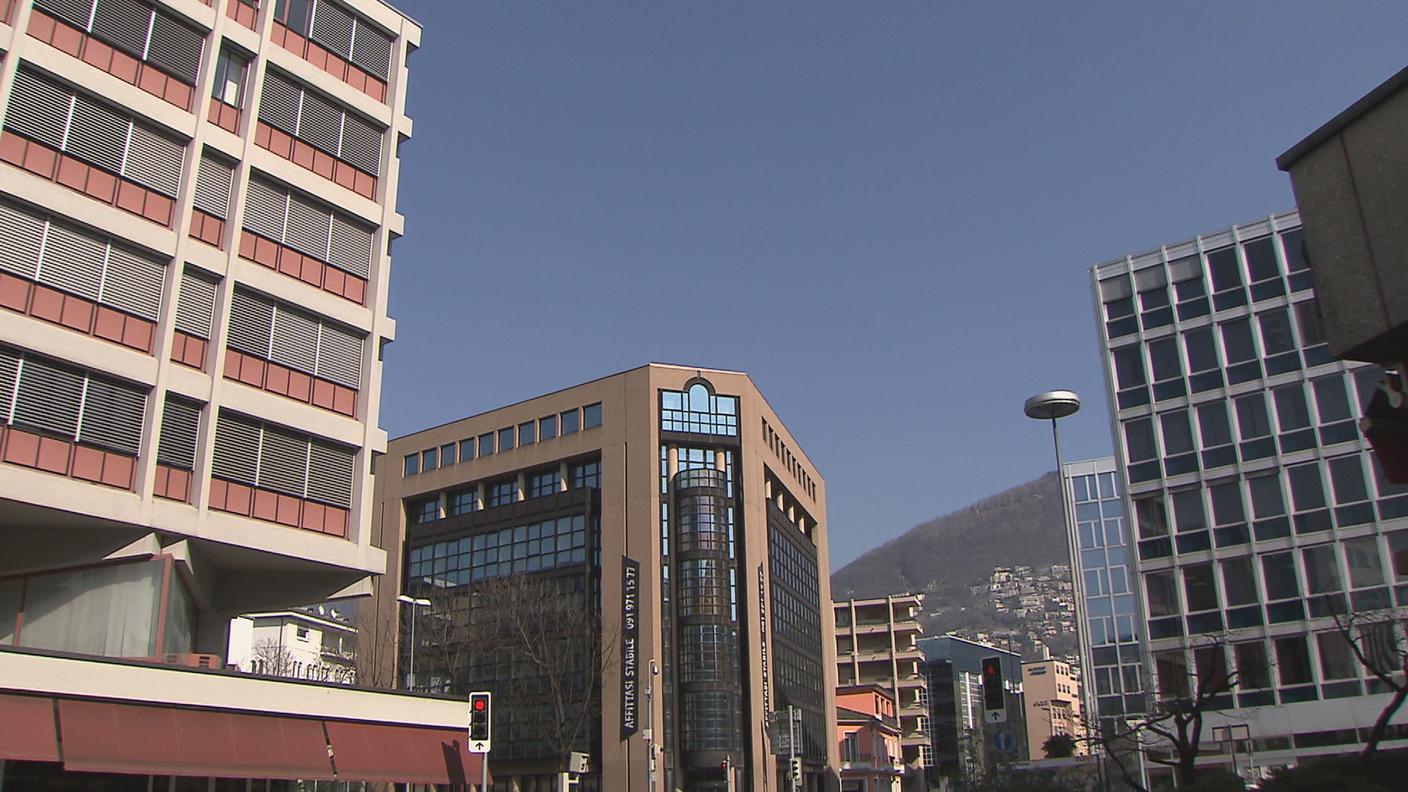 PIAZZA FINANZIARIA.JPG