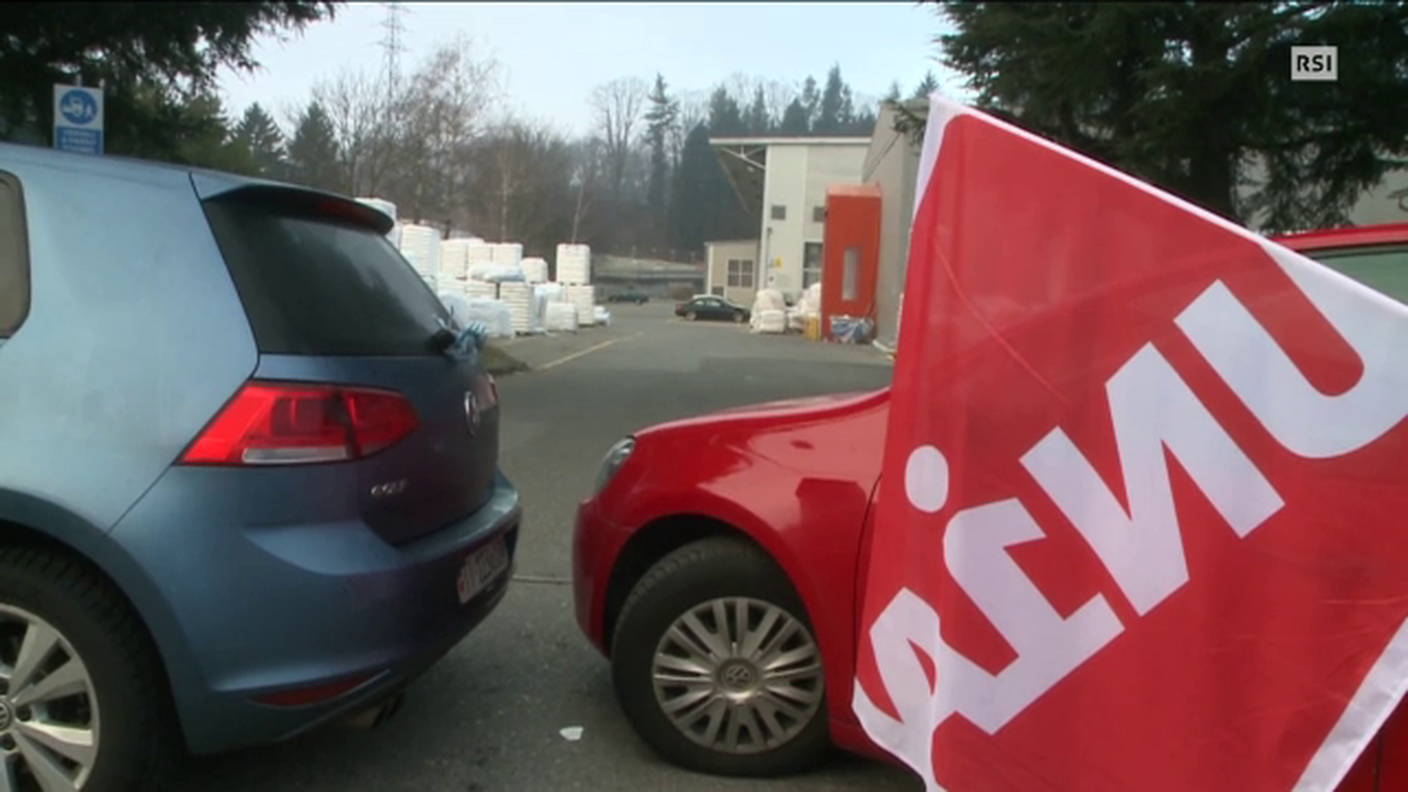 20.02.2015: Prosegue lo sciopero - Alla Exten di Mendrisio nessun accordo tra azienda e lavoratori