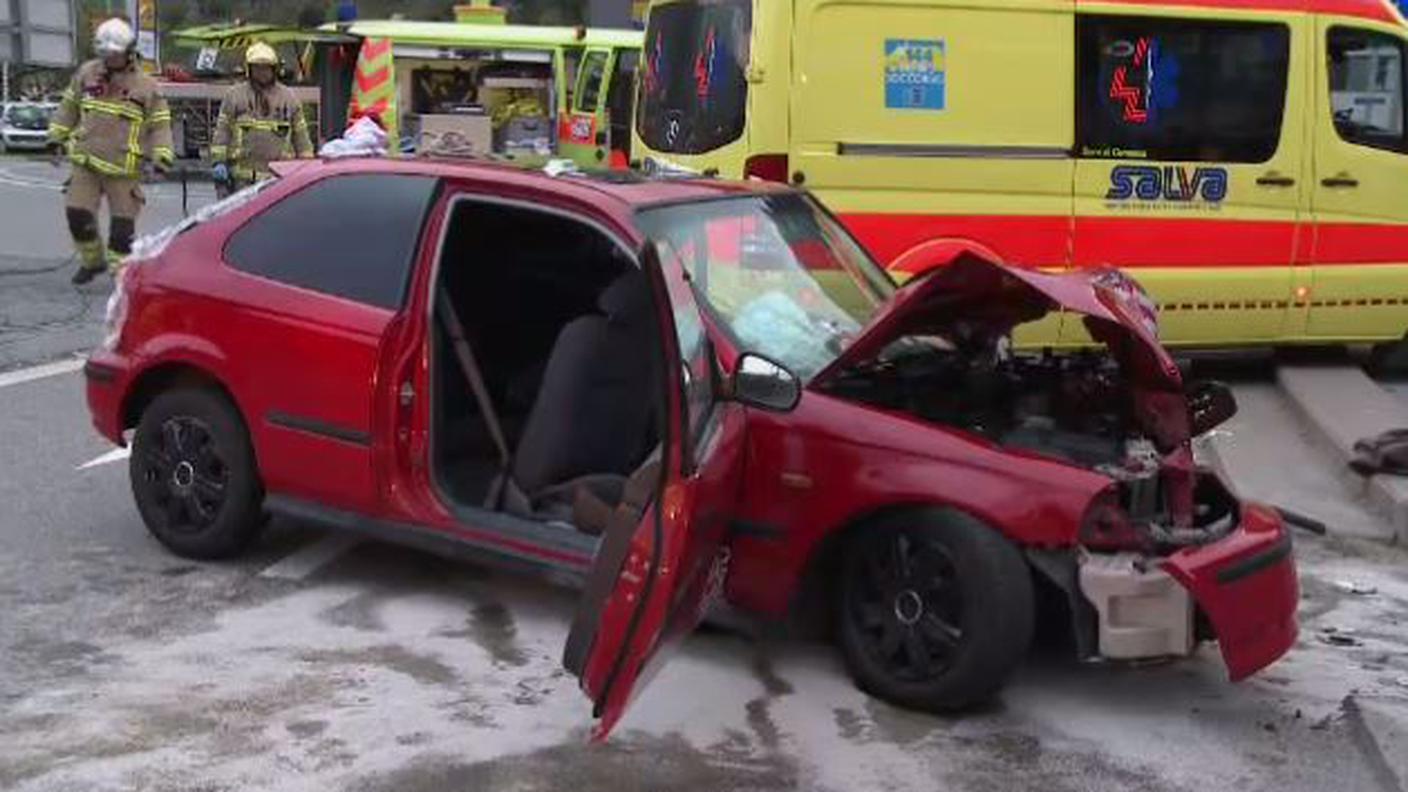 AUTO INCIDENTATA.JPG