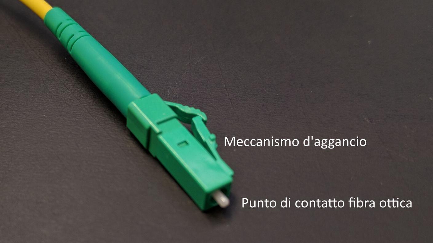 connettore.jpg