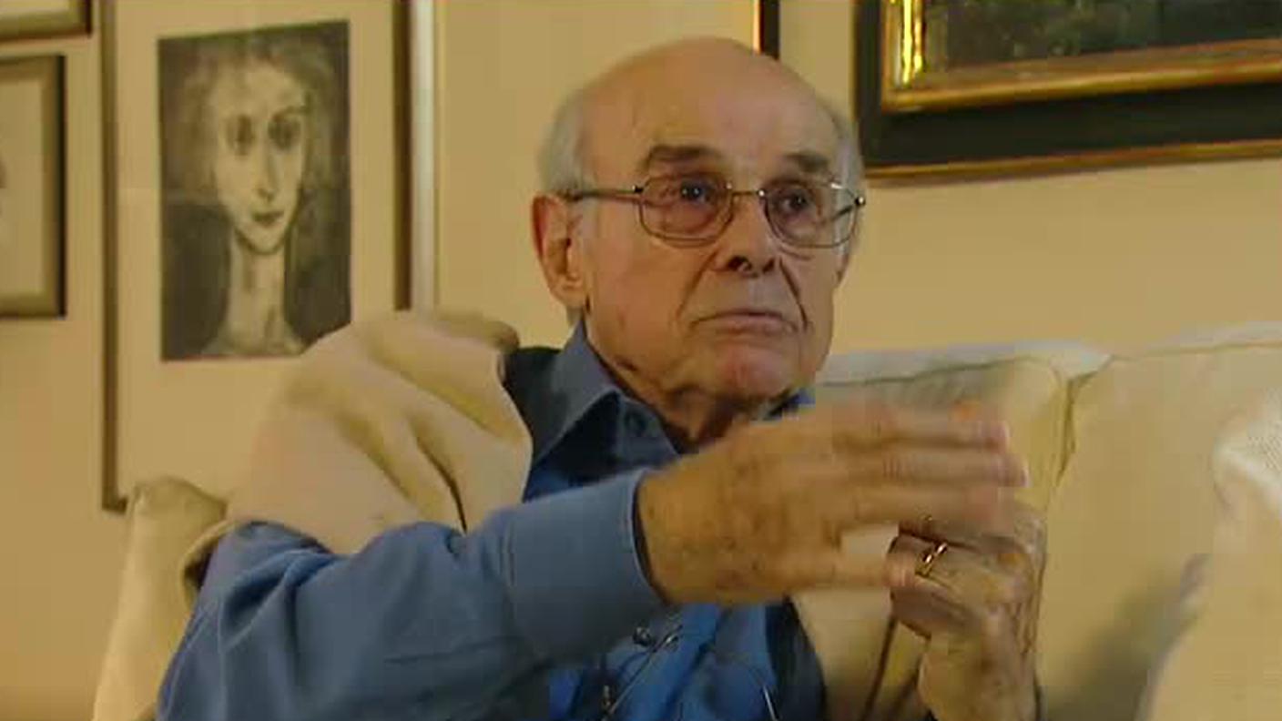 TG 12:30  [La1] 2019-11-16 12:37:15 - È morto Guido Locarnini