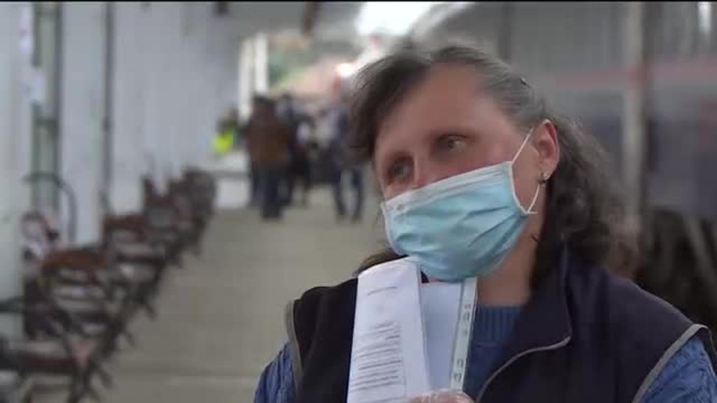 TG 12:30  [La1] 2020-05-19 12:35:33 - Badanti dalla Romania