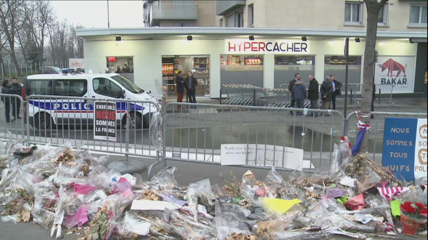 HYPER CARCHER PARIGI.JPG