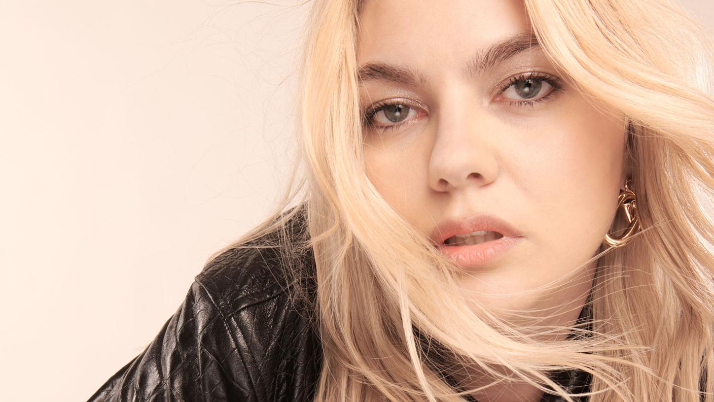 Francia: Louane - “Maman” | Video musicale ufficiale