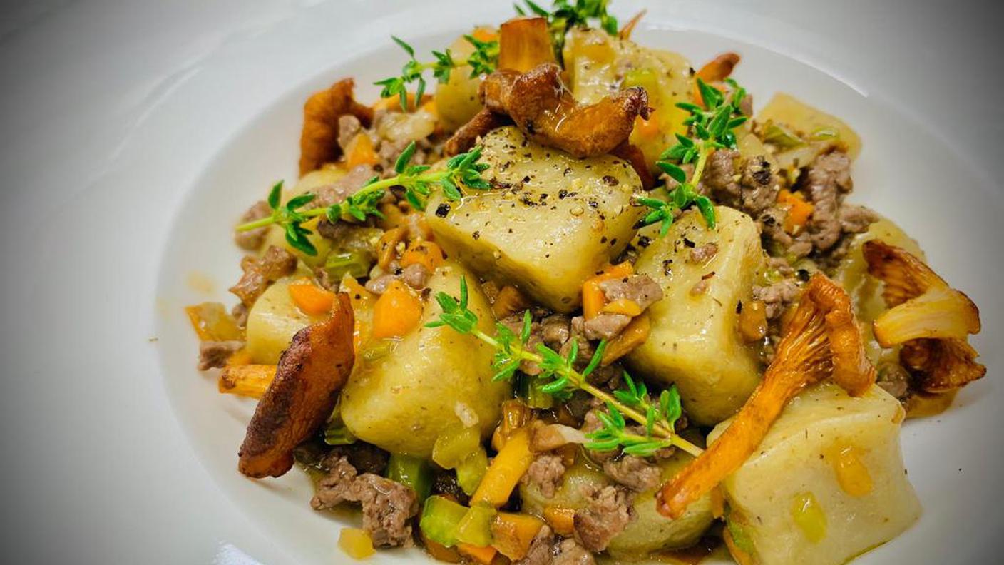 Gnocchi di polenta al ragù bianco di capriolo.jpg