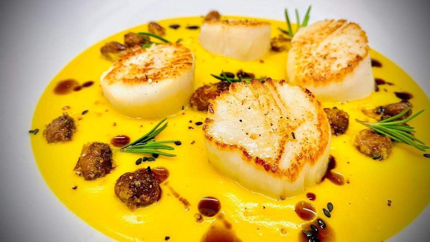 PASSATINA DI ZUCCA E FAGIOLI CON CAPESANTE.jpg