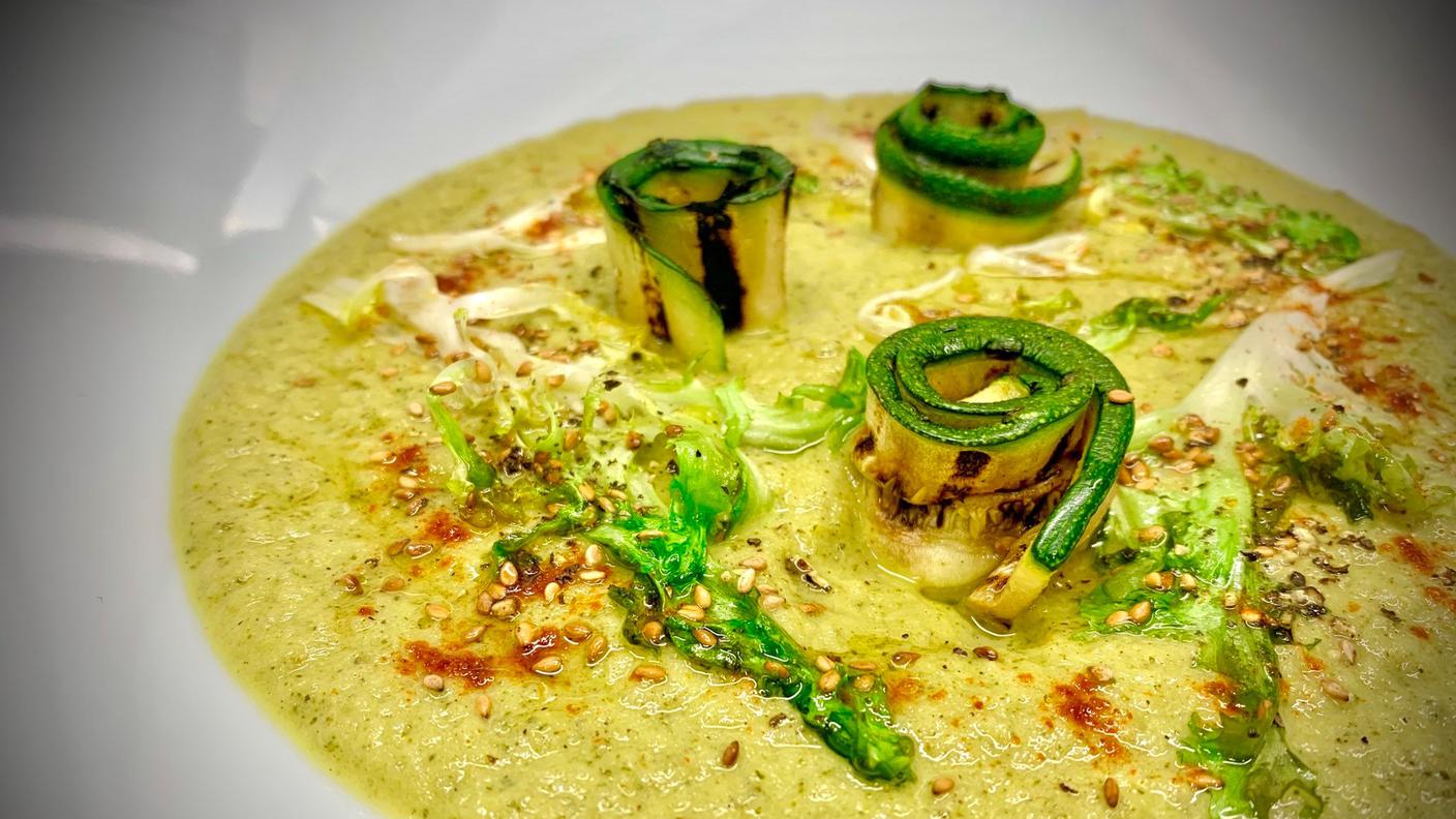 2021.03.16 crema di zucchine alla griglia.jpg