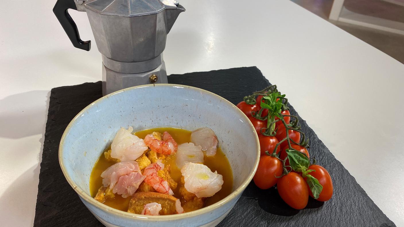 2021.04.05 Zuppa di pesce in moka.jpg