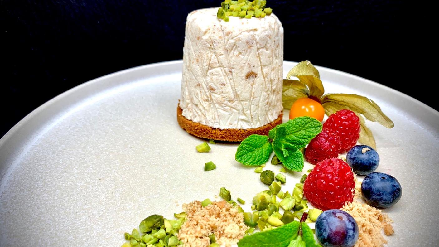 2021.05.25 Semifreddo all'ananas.jpg