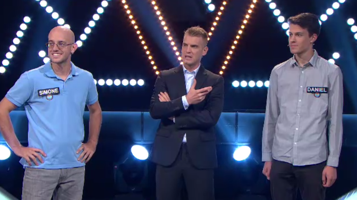 Simone vs Daniel