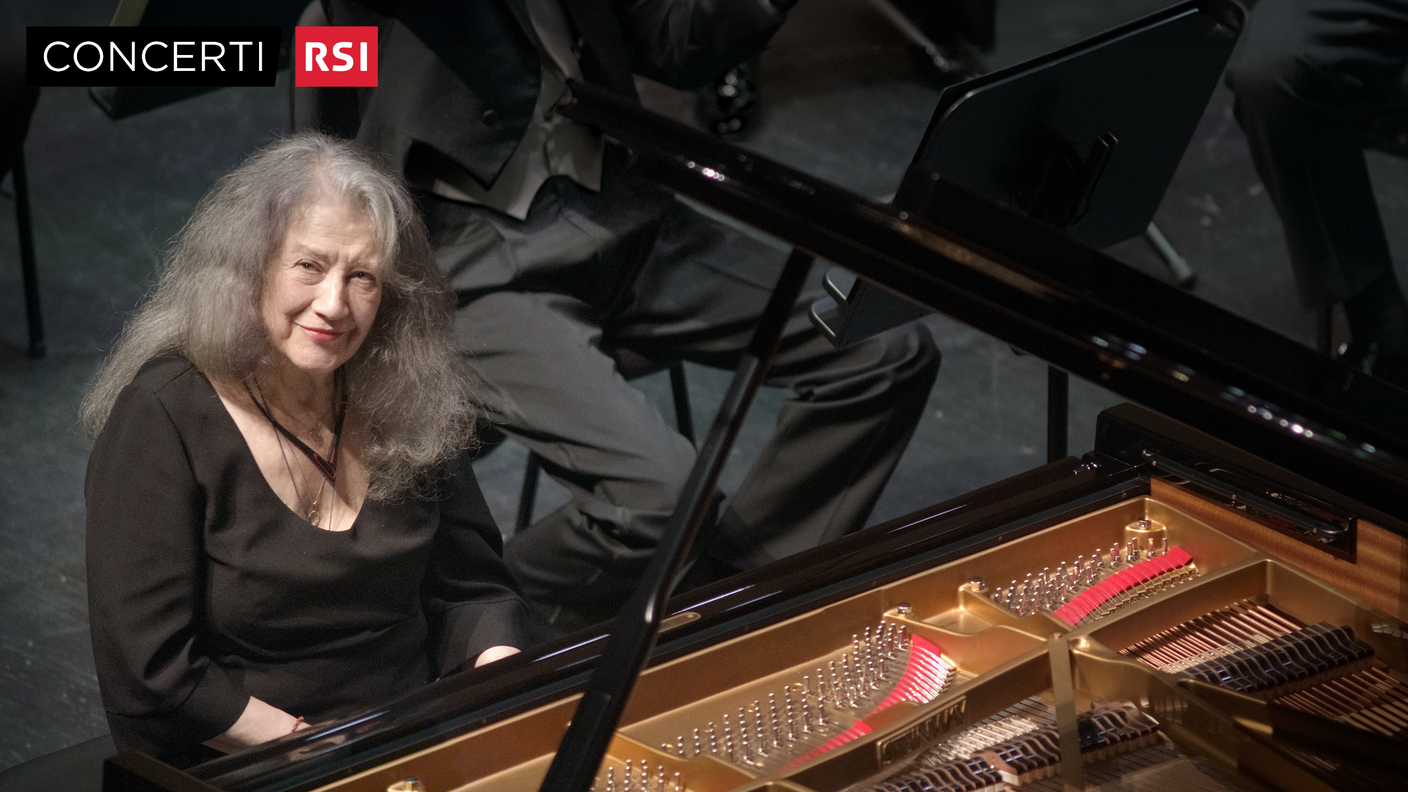 Martha Argerich - Con Logo