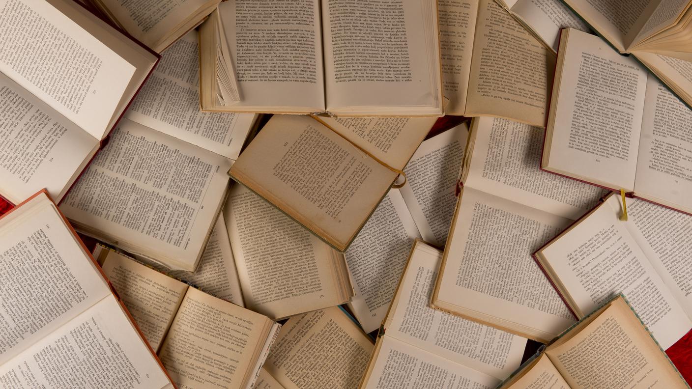 iStock-libri