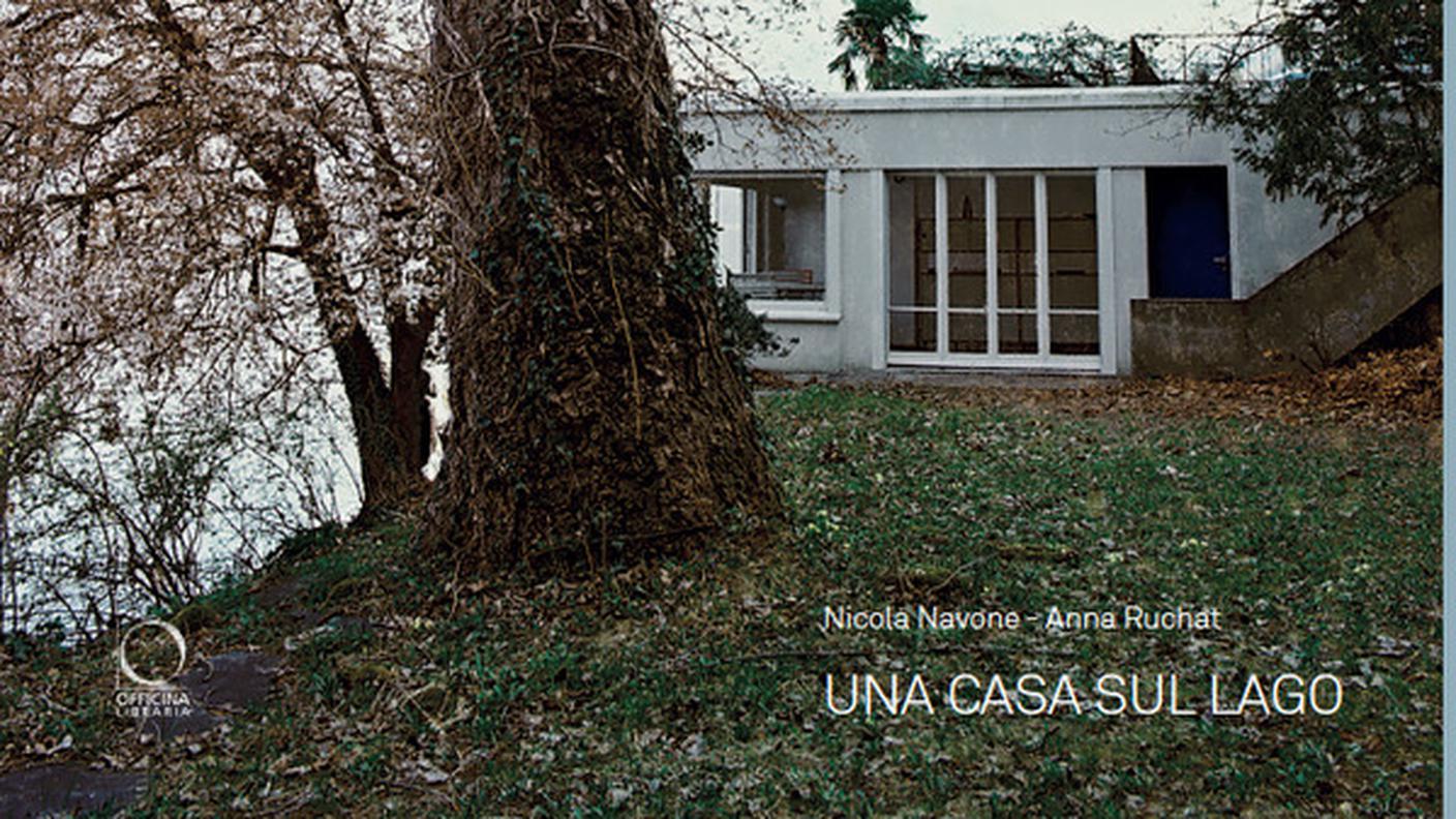 "Una casa sul lago” di Nicola Navone e Anna Ruchat, Officina libraria (dettaglio di copertina)
