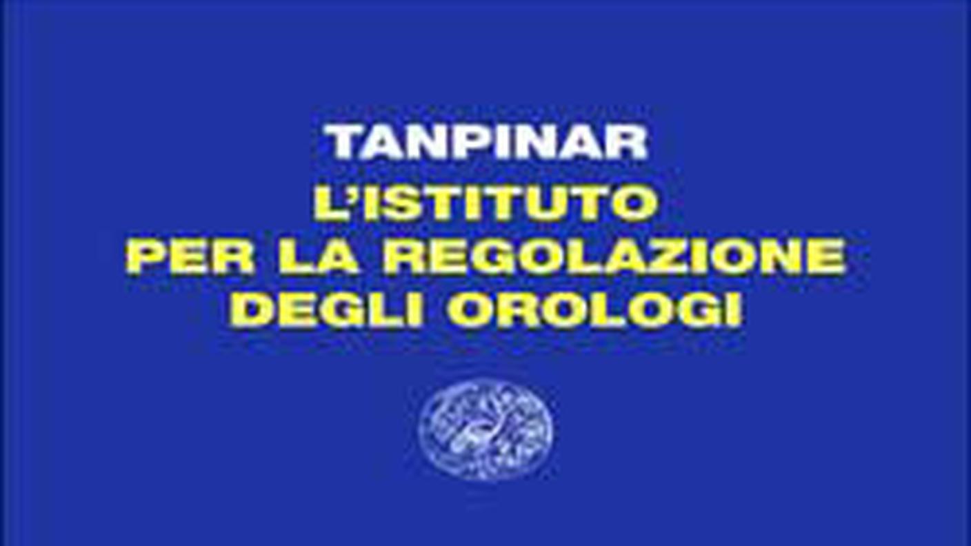 "L’istituto per la regolazione degli orologi" di Ahmet Hamdi Tanpinar, Einaudi Editore (dettaglio di copertina)