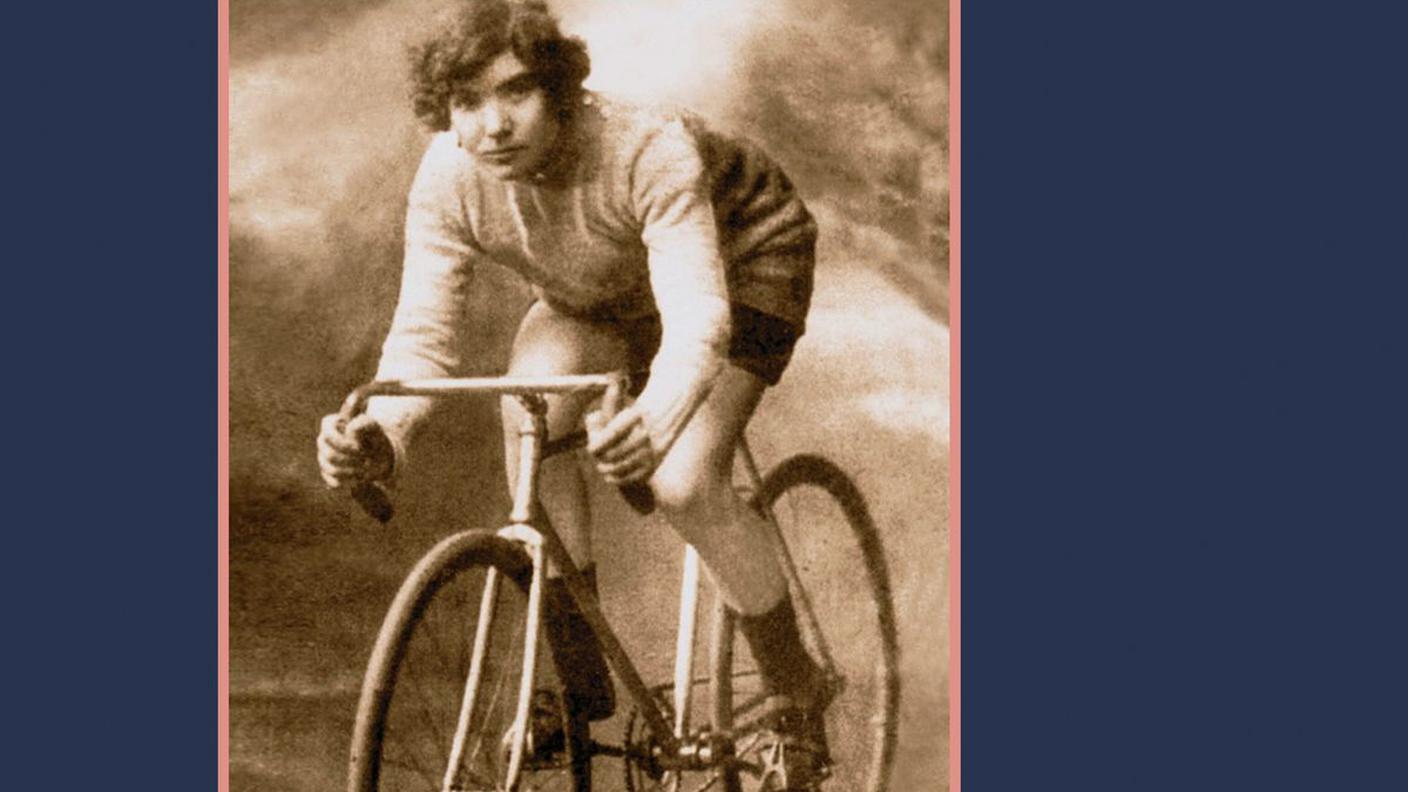 "Alfonsina e la strada" di Simona Baldelli, Sellerio (dettaglio copertina)