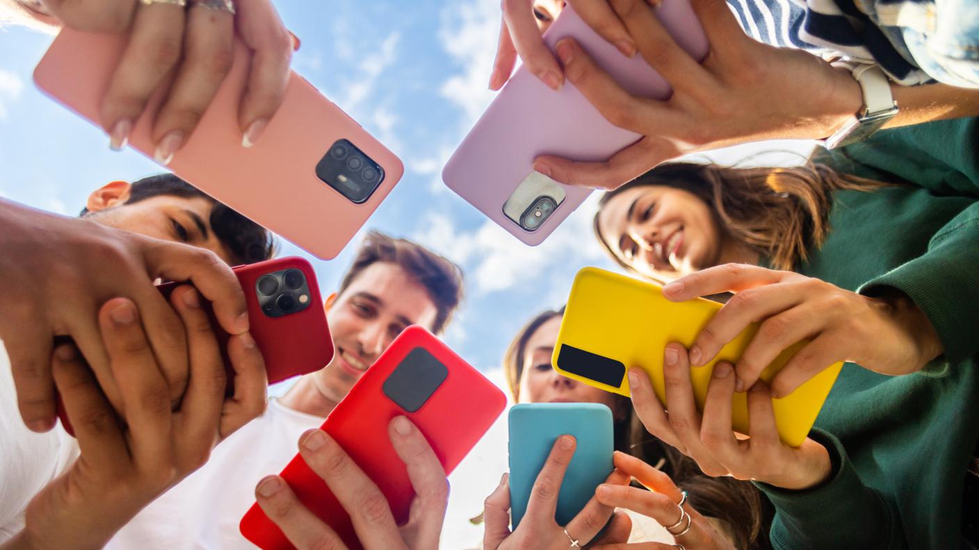 giovani e smartphone