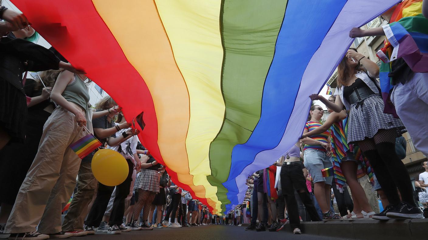 LGBT pride bandiera.jpg